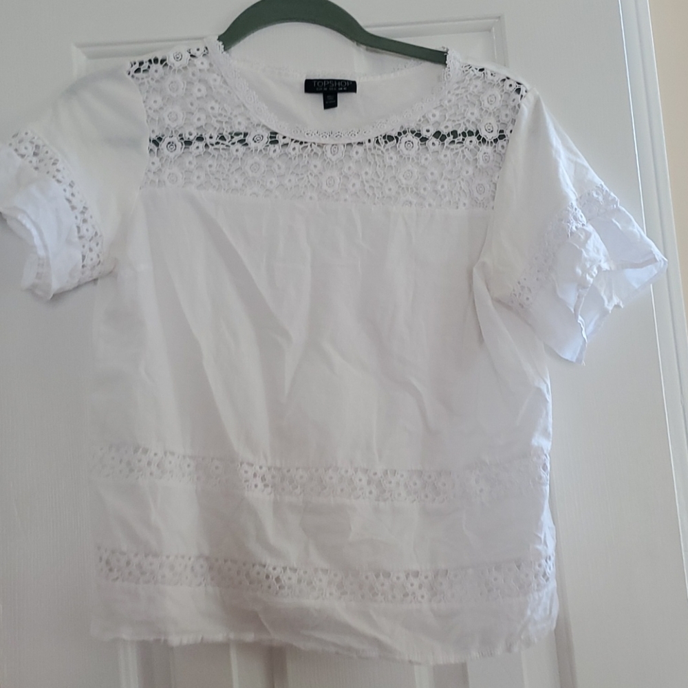 White lacy floral eyelet short sleeve top